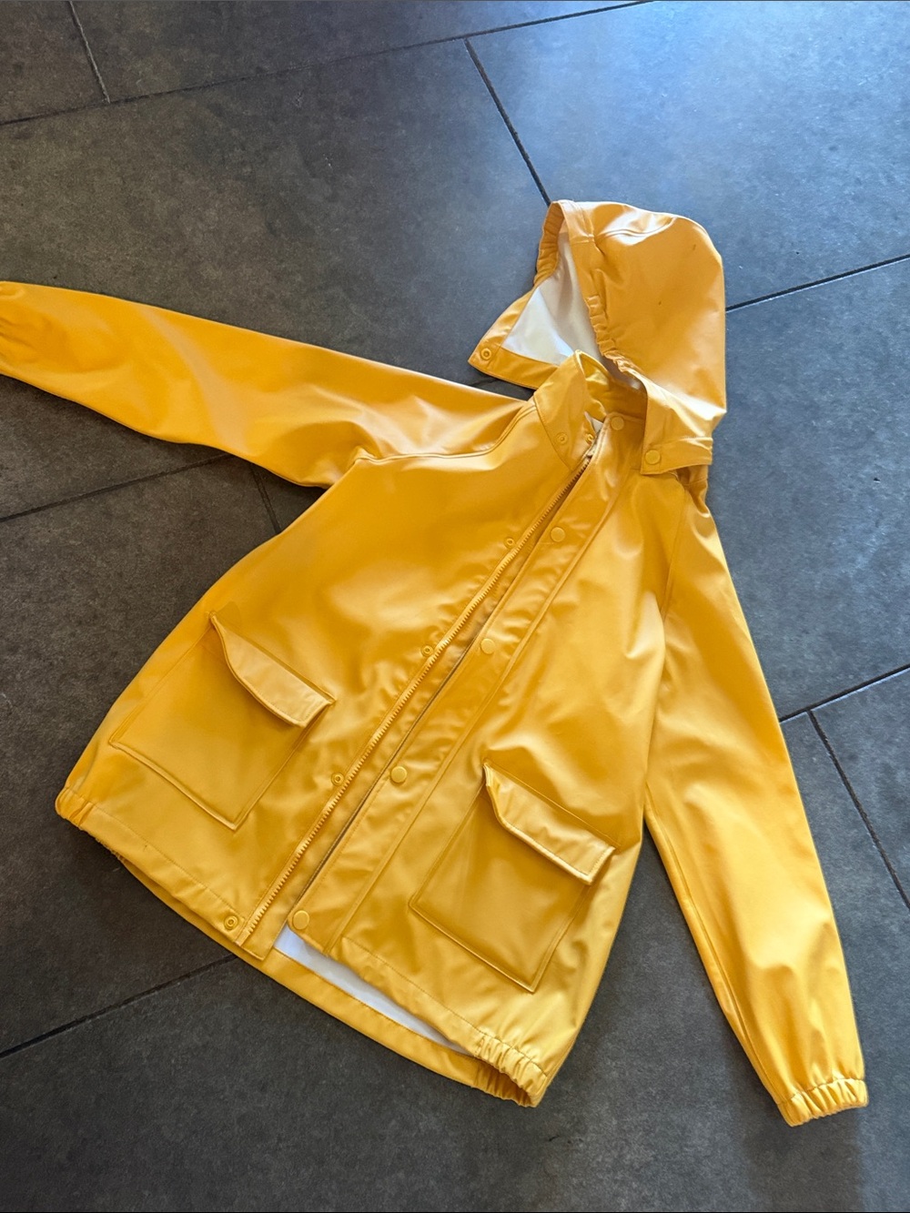 Kid's Yellow Hooded Rain Jacket 8/10